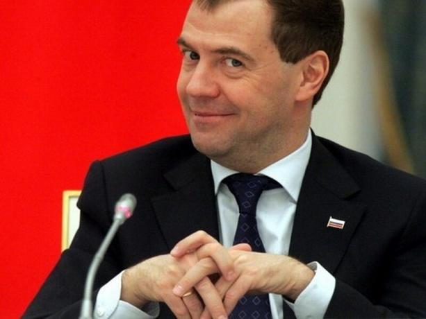 Dmitri Medvedev, kuidas elavad 10 tuhat rubla | ZikZak